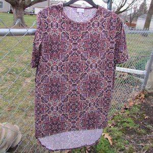 LuLaRoe XXS Irma Knit Shirt